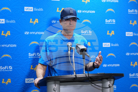 Chargers Dolphins Football