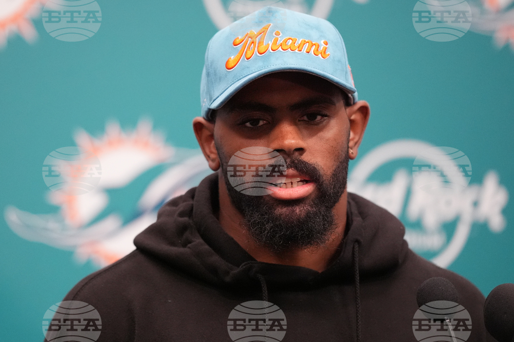 Chargers Dolphins Football