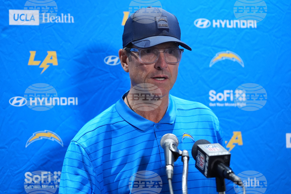 Chargers Dolphins Football