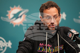 Chargers Dolphins Football