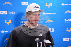 Chargers Dolphins Football