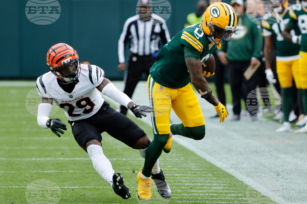 Bengals Packers Football