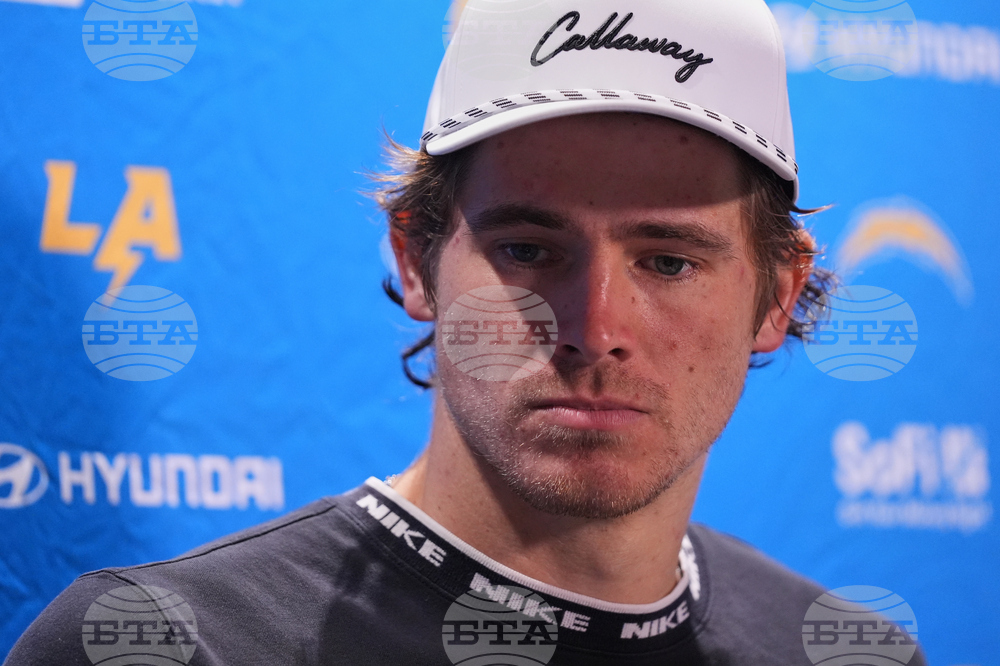 Chargers Dolphins Football