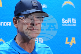 Chargers Dolphins Football