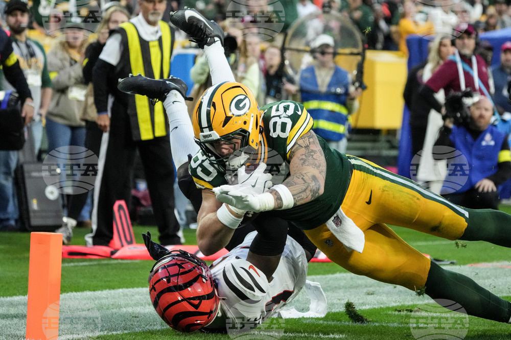 APTOPIX Bengals Packers Football