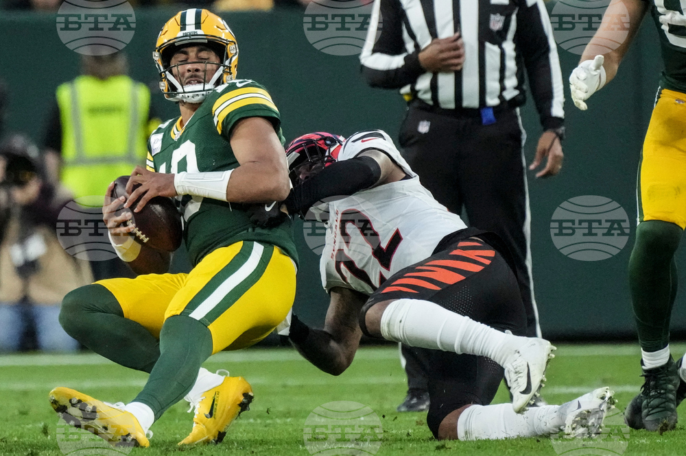 Bengals Packers Football