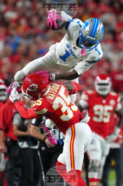 APTOPIX Lions Chiefs Football