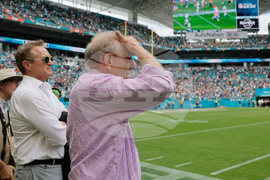 Chargers Dolphins Football