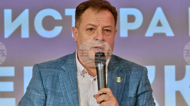 Последното правителство отново започна инвестициите в местната власт, каза председателят на Управителния съвет на НСОРБ Даниел Панов