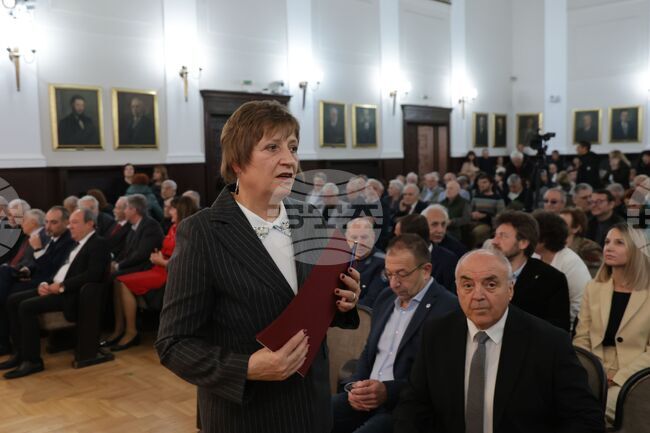 БАН отбеляза 156-годишнината си с тържествено събрание, на което бе връчена Голямата награда за наука за 2025 г.