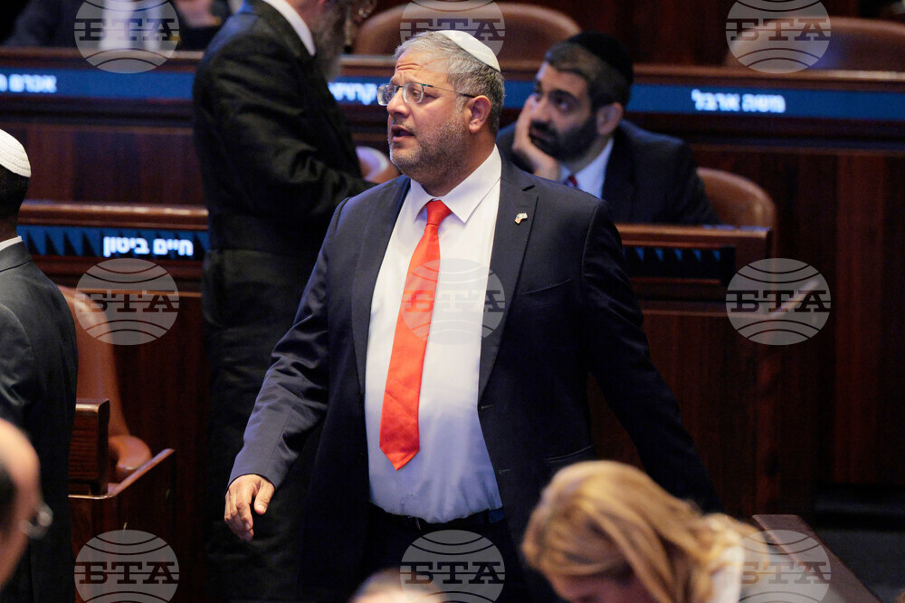 Израелски министър призова за ареста на Махмуд Абас, ако ООН гласува в полза на палестинска държава