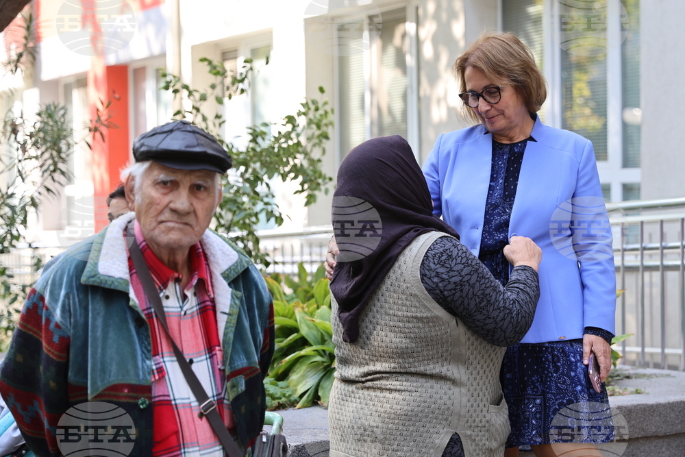 Освен подпомагането с храни на гражданите, се предоставя и съпътстваща подкрепа, посочват от Програма „Храни и основно материално подпомагане“