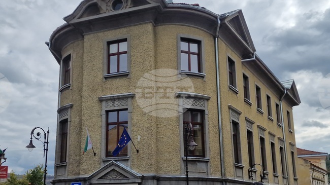 Великотърновският административен съд спря предварителното изпълнение на проект за фотоволтаична централа край Сухиндол