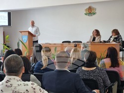 Ардино - информационна среща - евро