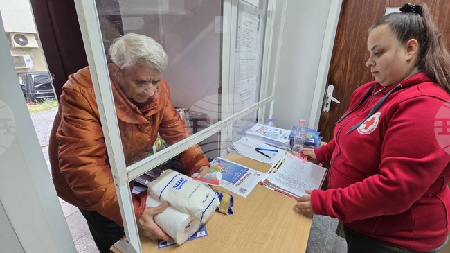 От 16 март започва раздаването на хранителни продукти за над 530 000 души, съобщи Агенцията за социално подпомагане