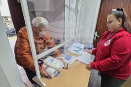 Ловеч - Български червен кръст - помощи