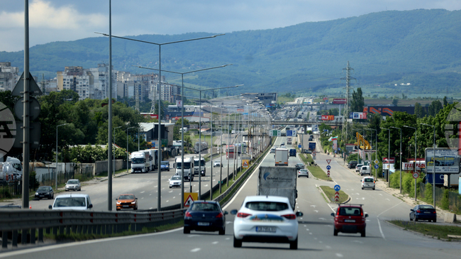 Столичният общински съвет увеличава цените на паркирането в София от 5 януари 2026 г.