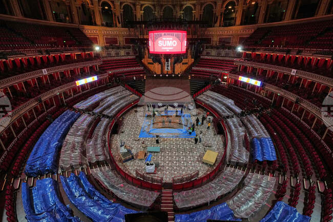 APTOPIX Britain Sumo