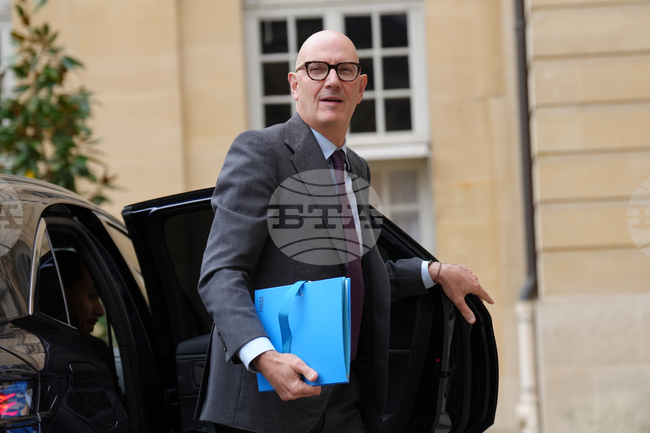 Споразумението между ЕС и Меркосур е неприемливо за Франция в сегашния му вид, предупреди икономическият министър Ролан Лескюр