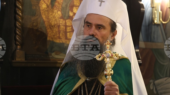 Нека живеем с Бога така, както е живяла св. преп. Параскева-Петка, призова патриарх Даниил