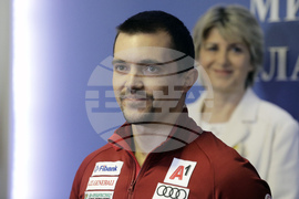 Весела Лечева - Алберт Попов - награда