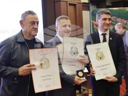 „Гранд Хотел София“ - български напитки - конкурс