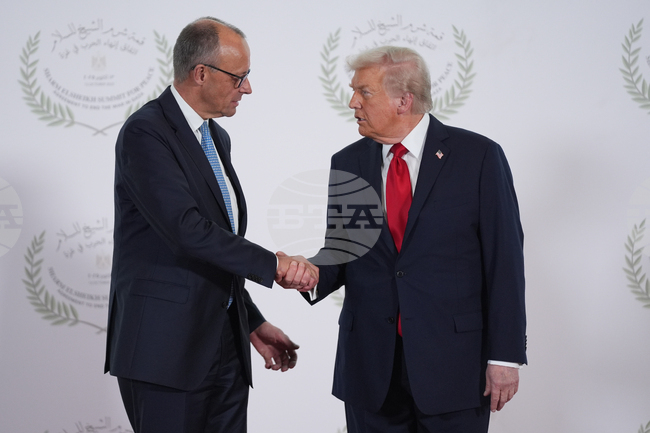 Стратегията за национална сигурност на САЩ е отчасти продиктувана от идеология, смята Мерц 