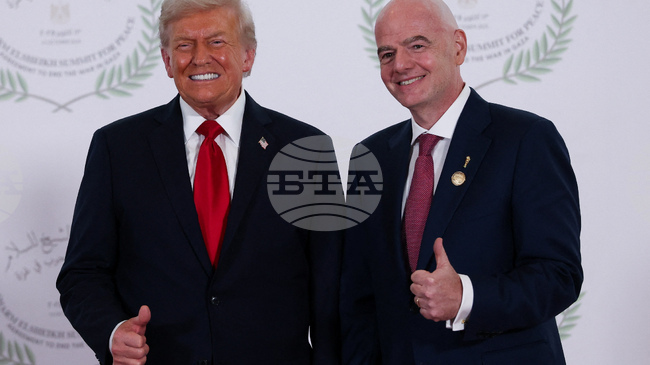 Президентът на САЩ Доналд Тръмп похвали Джани Инфантино за организацията на „рекордното“ Световно първенство