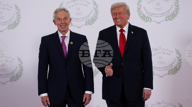 ЕС трябва да се реформира, защото в противен случай рискува да се обезсмисли, заявиха Тони Блеър и Джейми Даймън