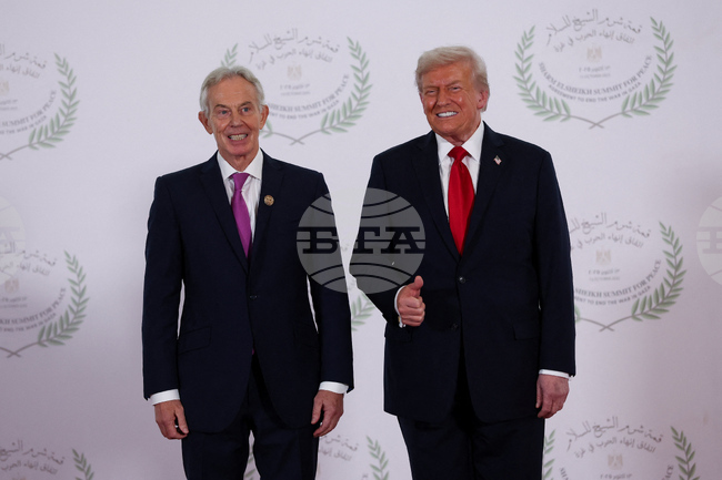 ЕС трябва да се реформира, защото в противен случай рискува да се обезсмисли, заявиха Тони Блеър и Джейми Даймън