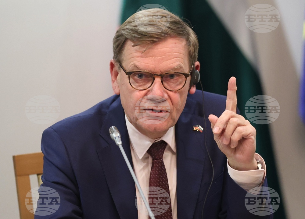 German FM Wadephul Highlights Security Partnership with Bulgaria During Visit