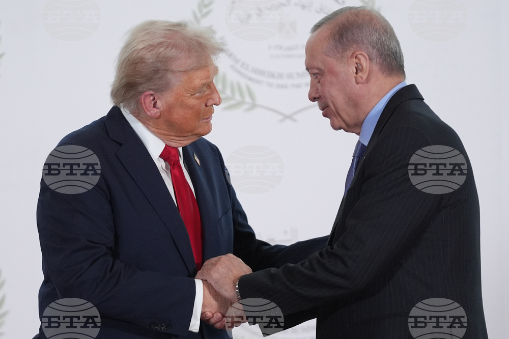 Доналд Тръмп е поканил турския президент Реджеп Тайип Ердоган да участва в Съвета за мир за Газа