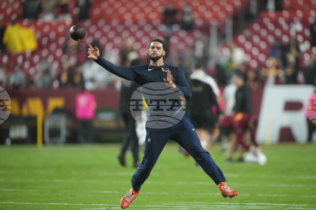 Bears Commanders Football