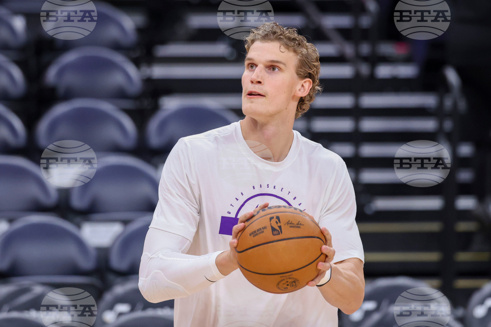 Mavericks Jazz Basketball