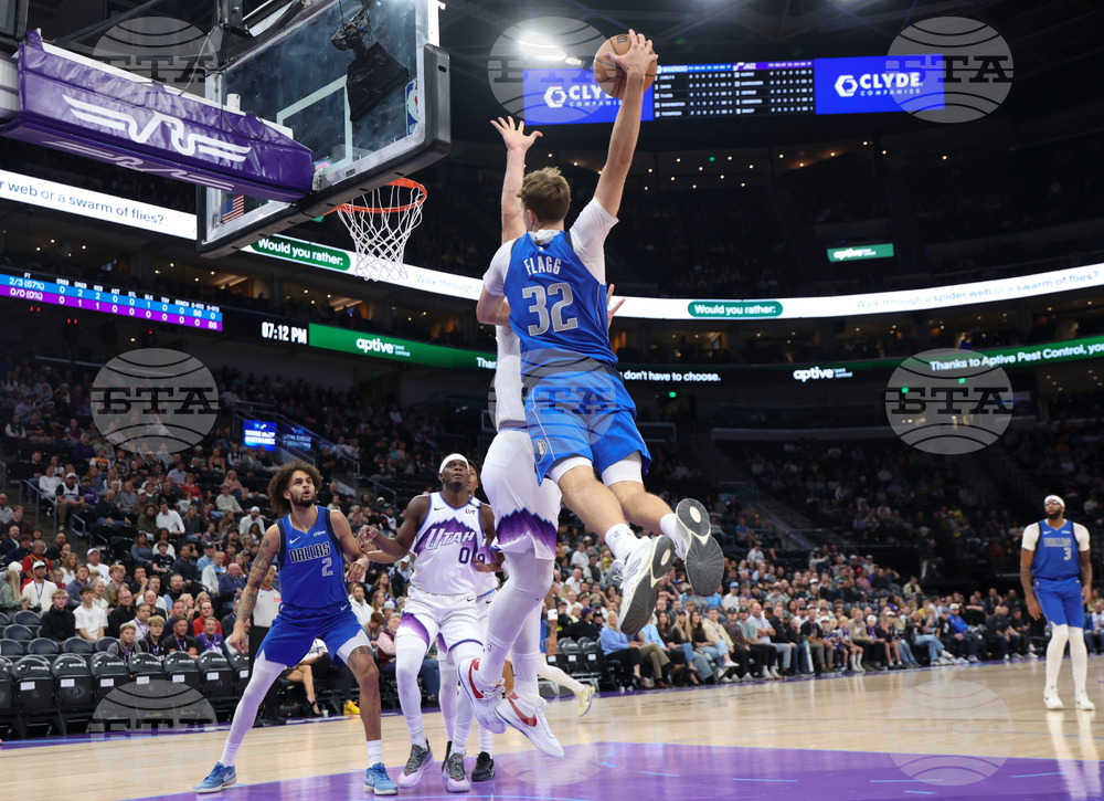 Mavericks Jazz Basketball