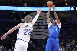 Mavericks Jazz Basketball