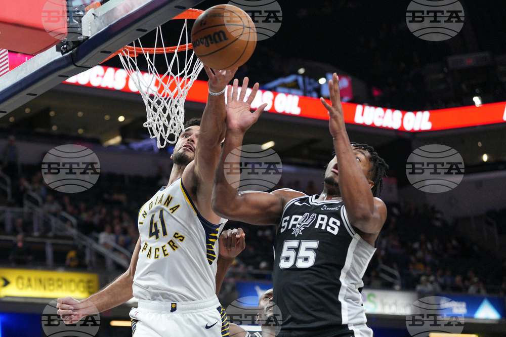 Spurs Pacers Basketball