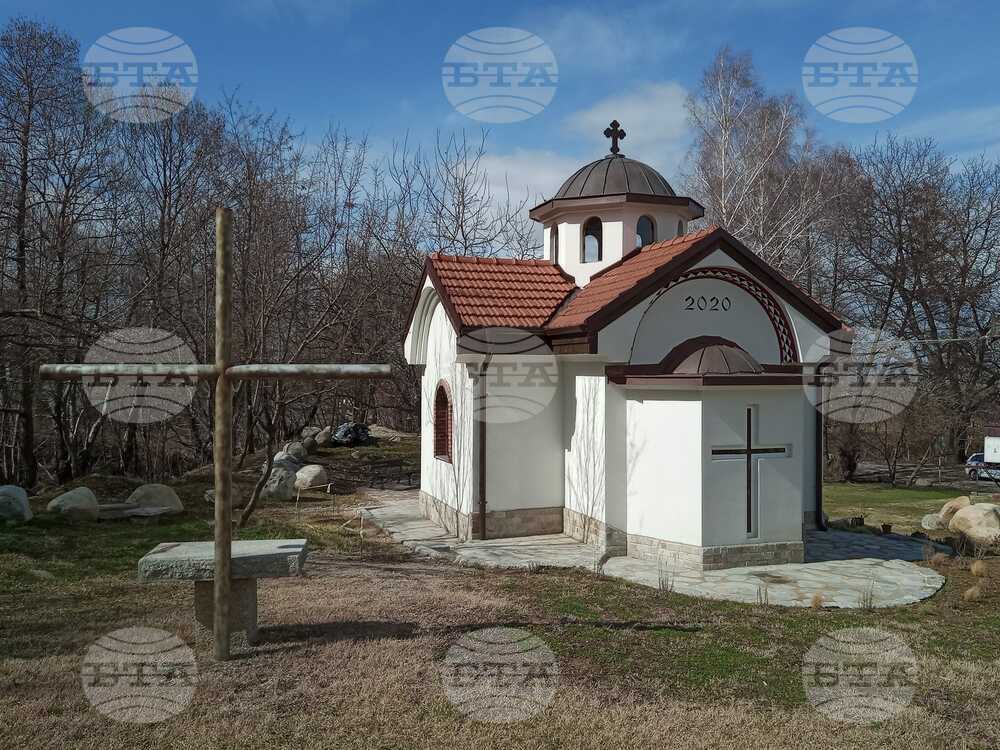 Триметрова скулптура на Св. Иван Рилски ще бъде монтирана в село Самораново