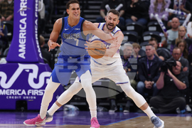 Mavericks Jazz Basketball