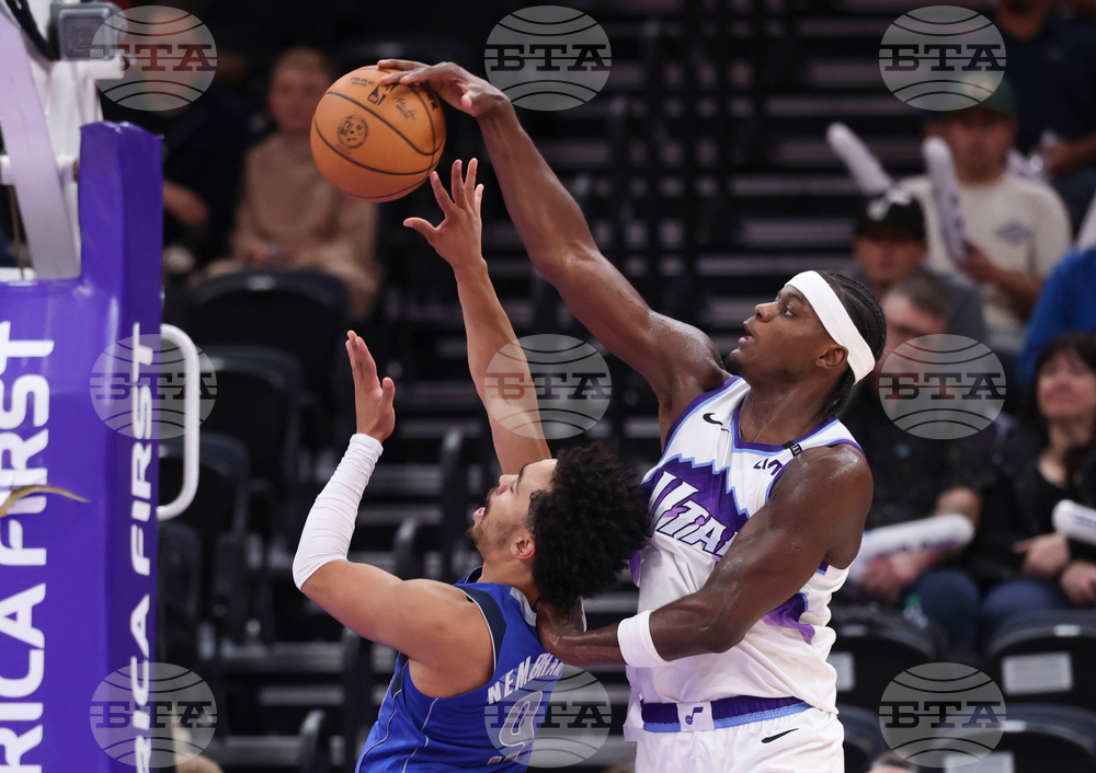 Mavericks Jazz Basketball