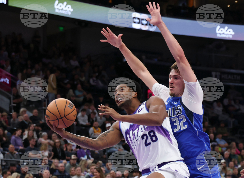 Mavericks Jazz Basketball