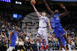 Mavericks Jazz Basketball