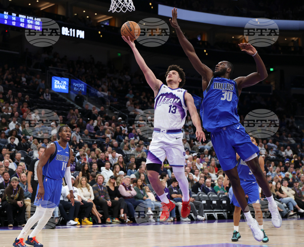 Mavericks Jazz Basketball