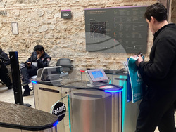 Турция -  библиотека „Рами" - турски думи - изложба