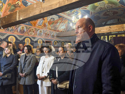 Село Белчин - храм “Света Петка” - патриарх Даниил - литургия