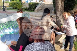 Свети Влас - безплатна вода - хуманитарна помощ