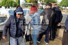 Свети Влас - безплатна вода - хуманитарна помощ