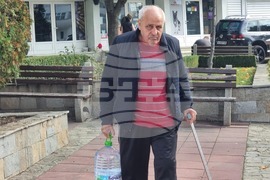 Свети Влас - безплатна вода - хуманитарна помощ