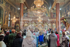 Пловдив - храм „Света Петка“ - празник