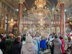 Пловдив - храм „Света Петка“ - празник